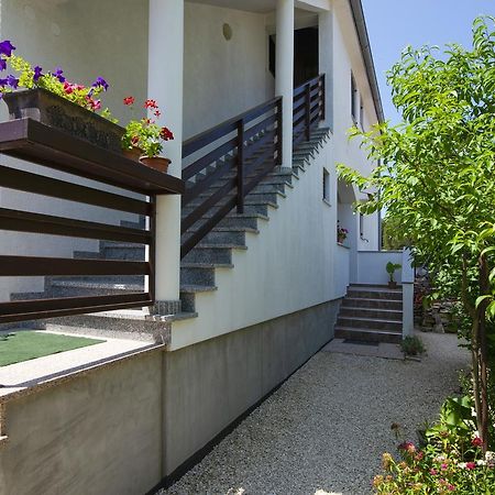 Apartment Maja Stinjan Luaran gambar
