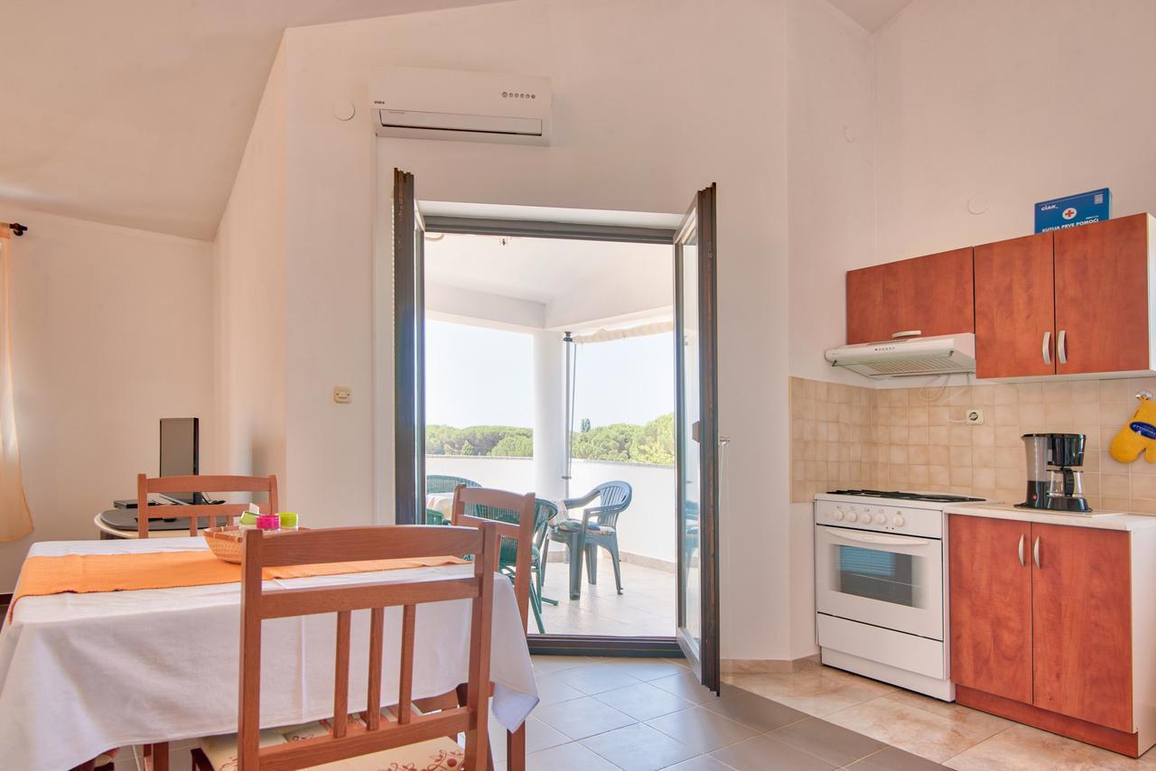 Apartment Maja Stinjan Luaran gambar