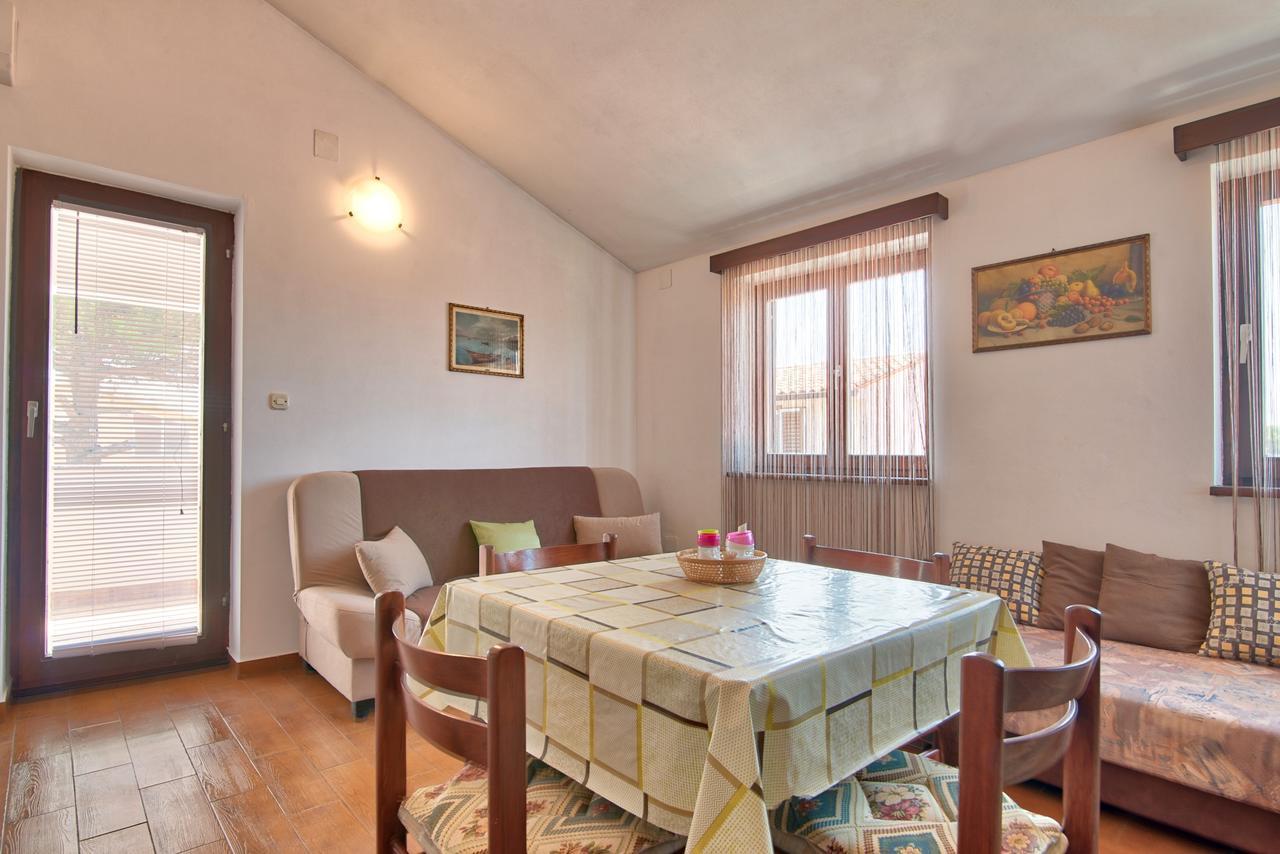 Apartment Maja Stinjan Luaran gambar