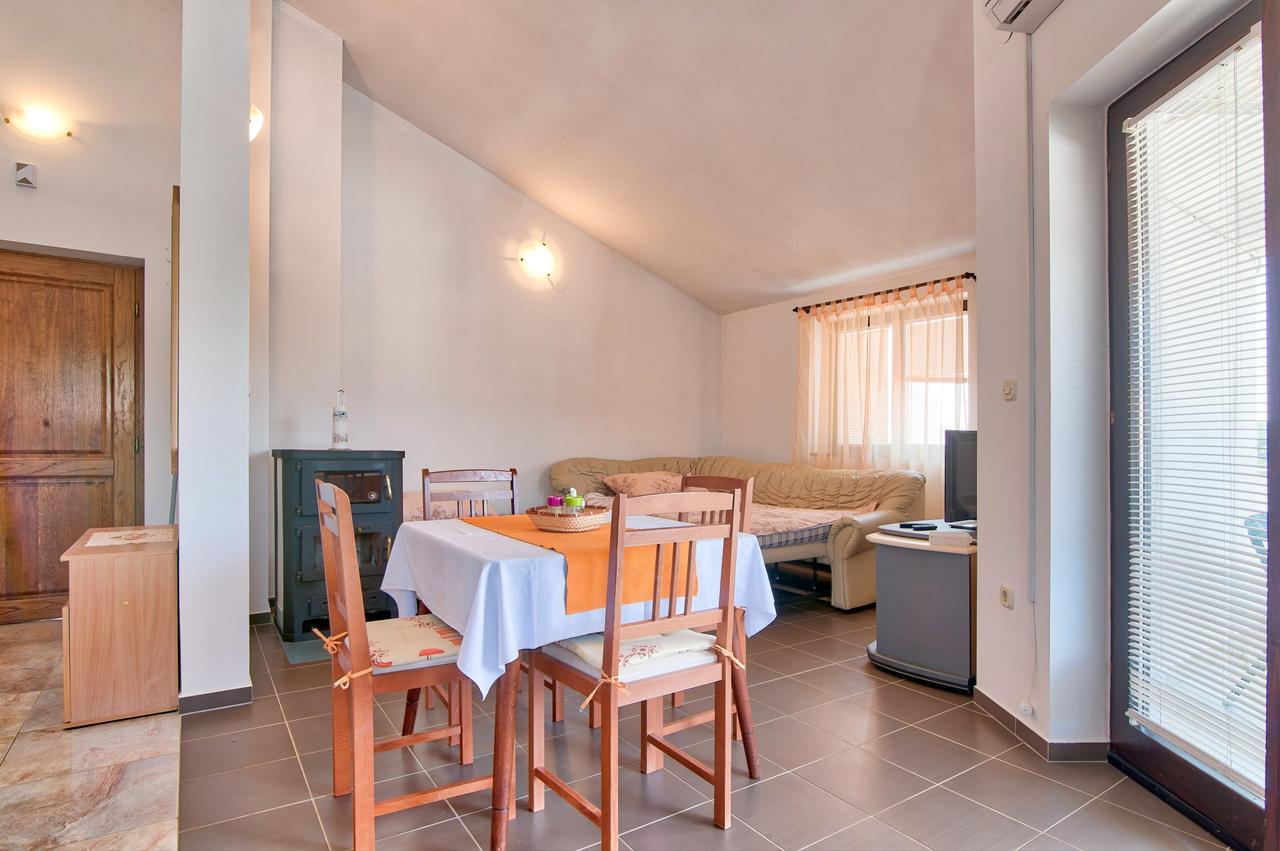 Apartment Maja Stinjan Luaran gambar