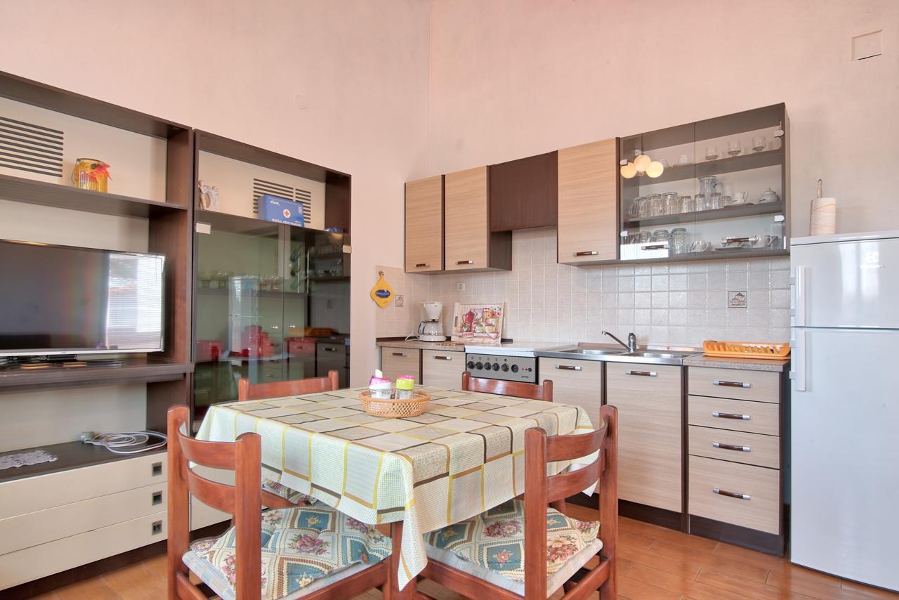 Apartment Maja Stinjan Luaran gambar