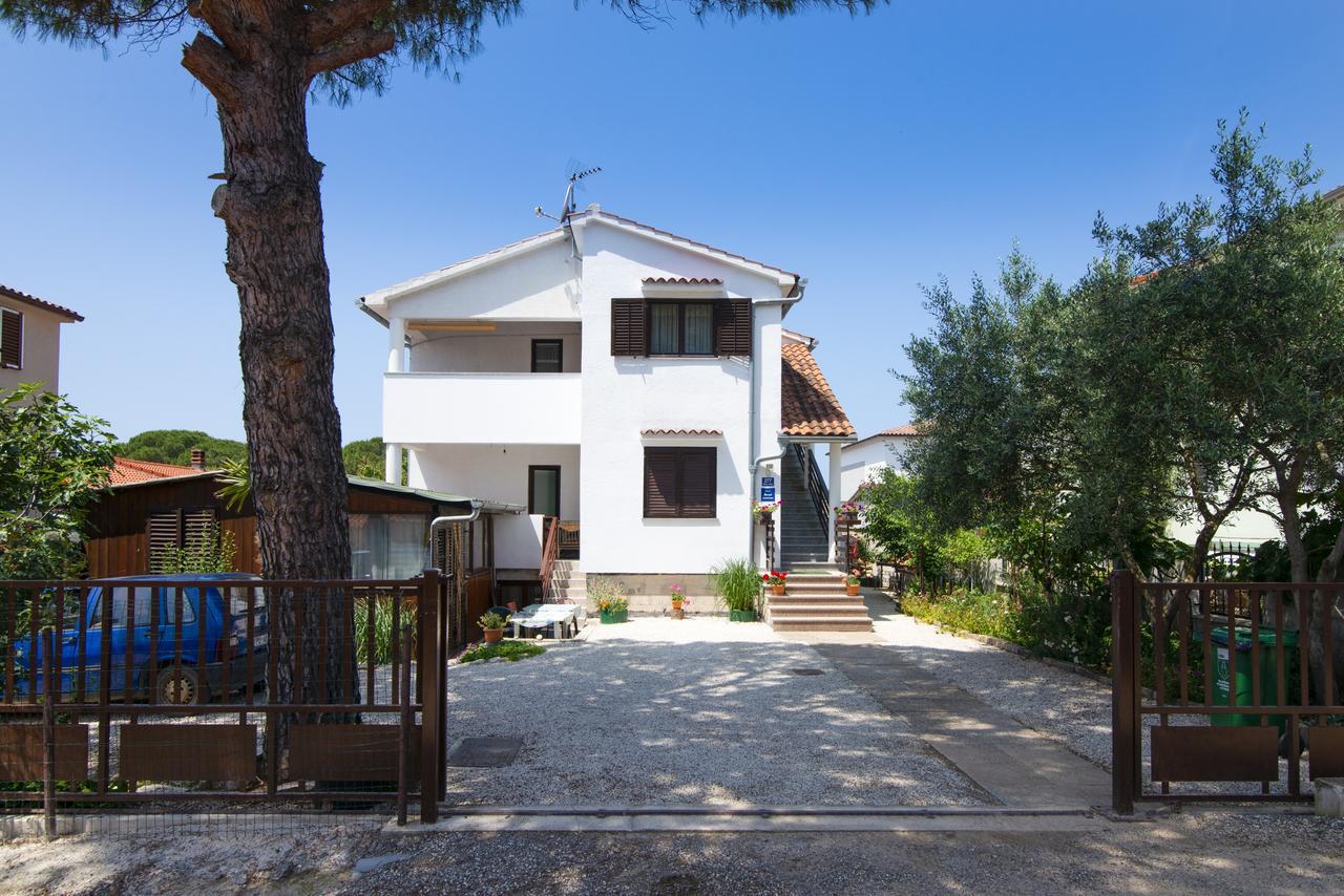 Apartment Maja Stinjan Luaran gambar